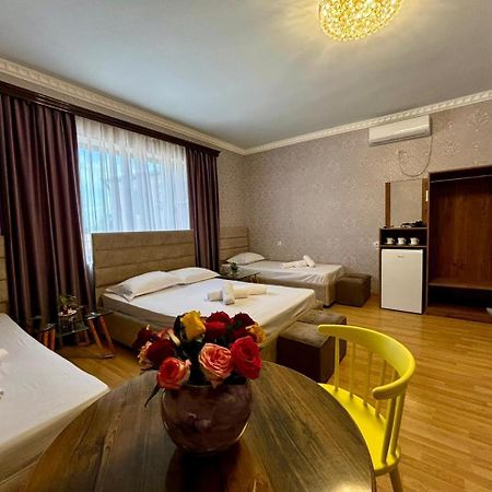 Styopa Hotel Jerevan Eksteriør billede