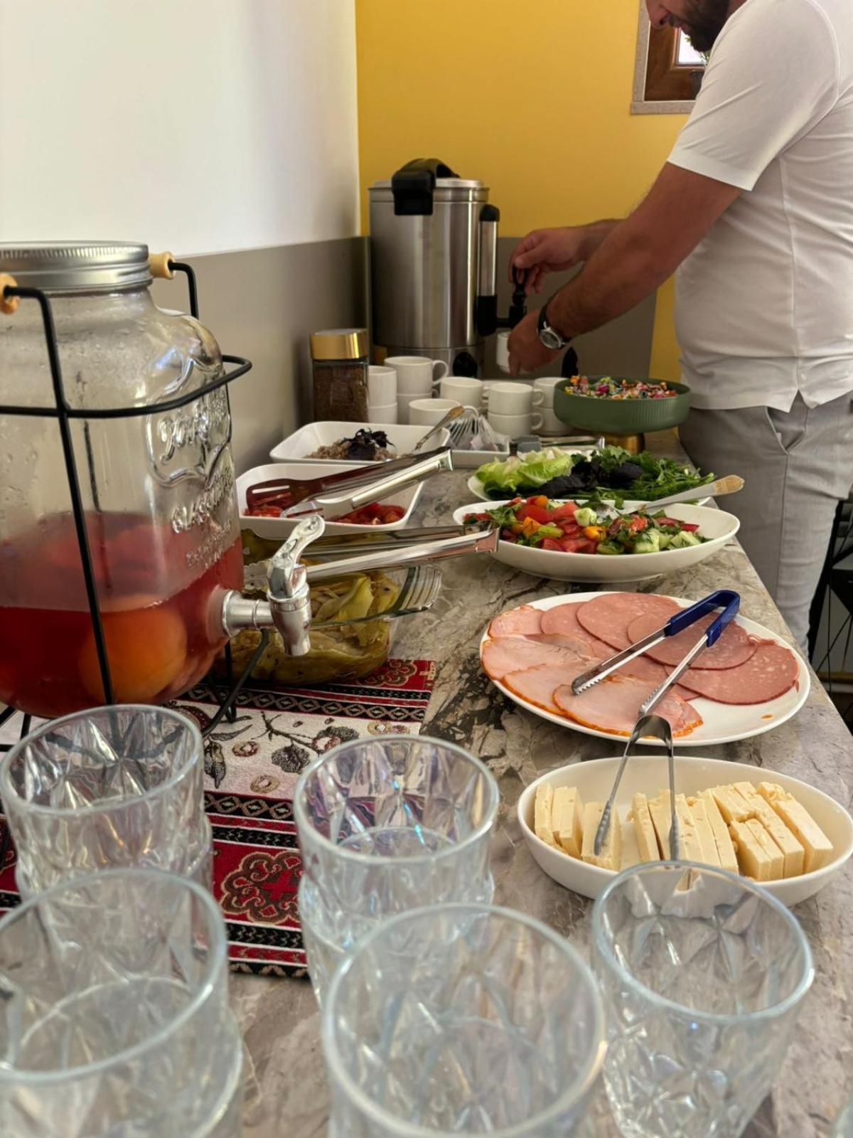 Styopa Hotel Jerevan Eksteriør billede
