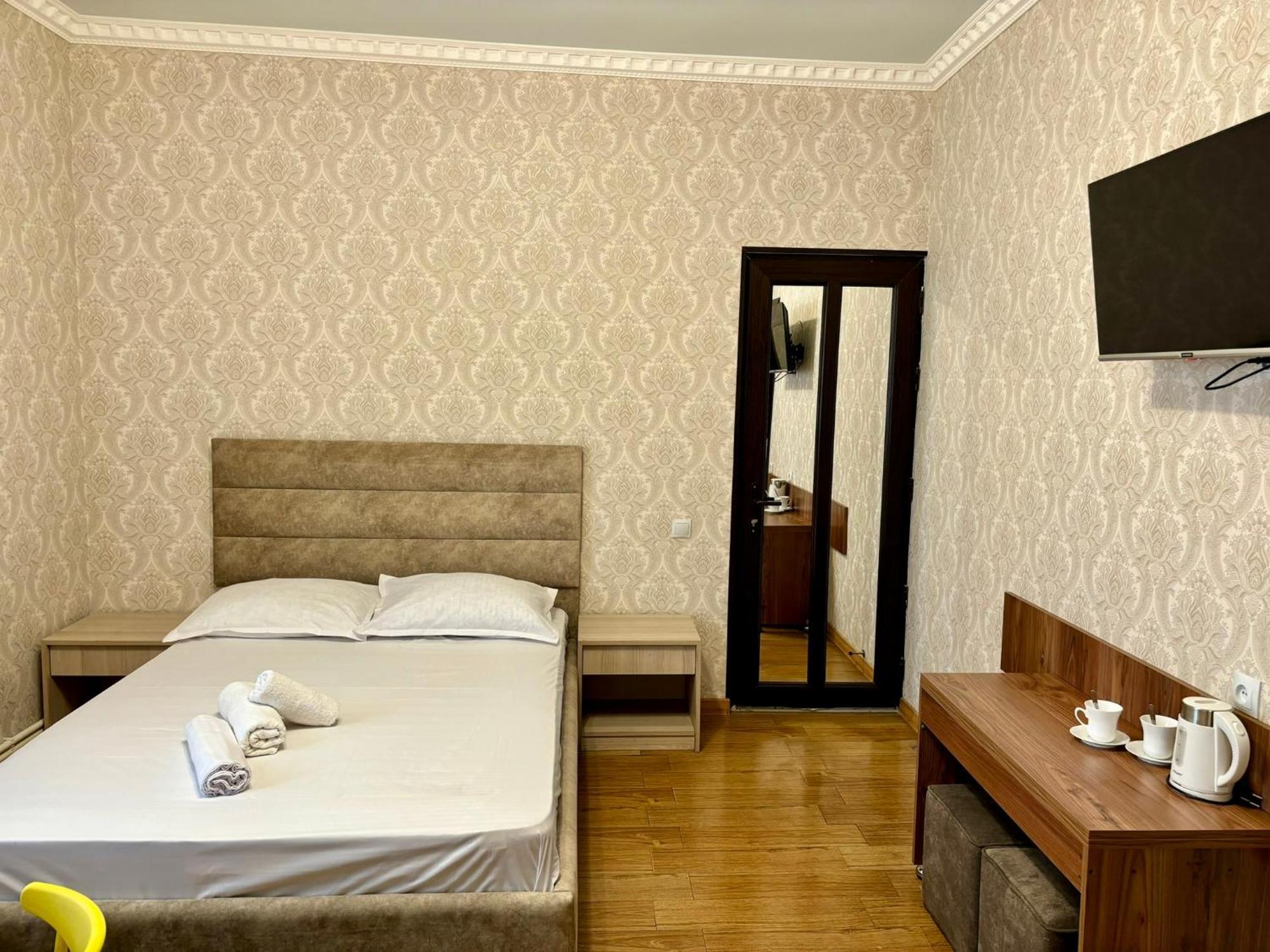 Styopa Hotel Jerevan Eksteriør billede