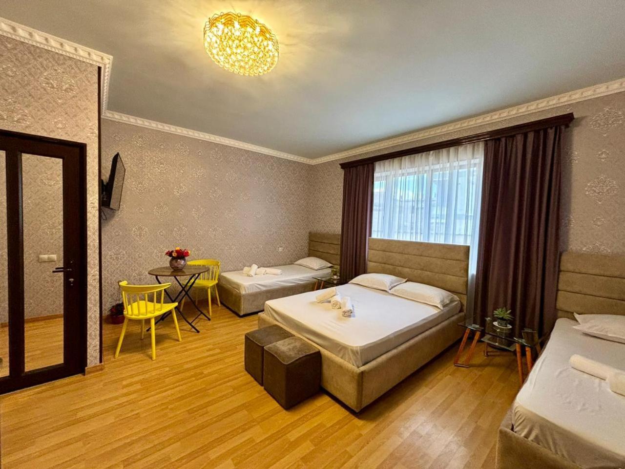 Styopa Hotel Jerevan Eksteriør billede