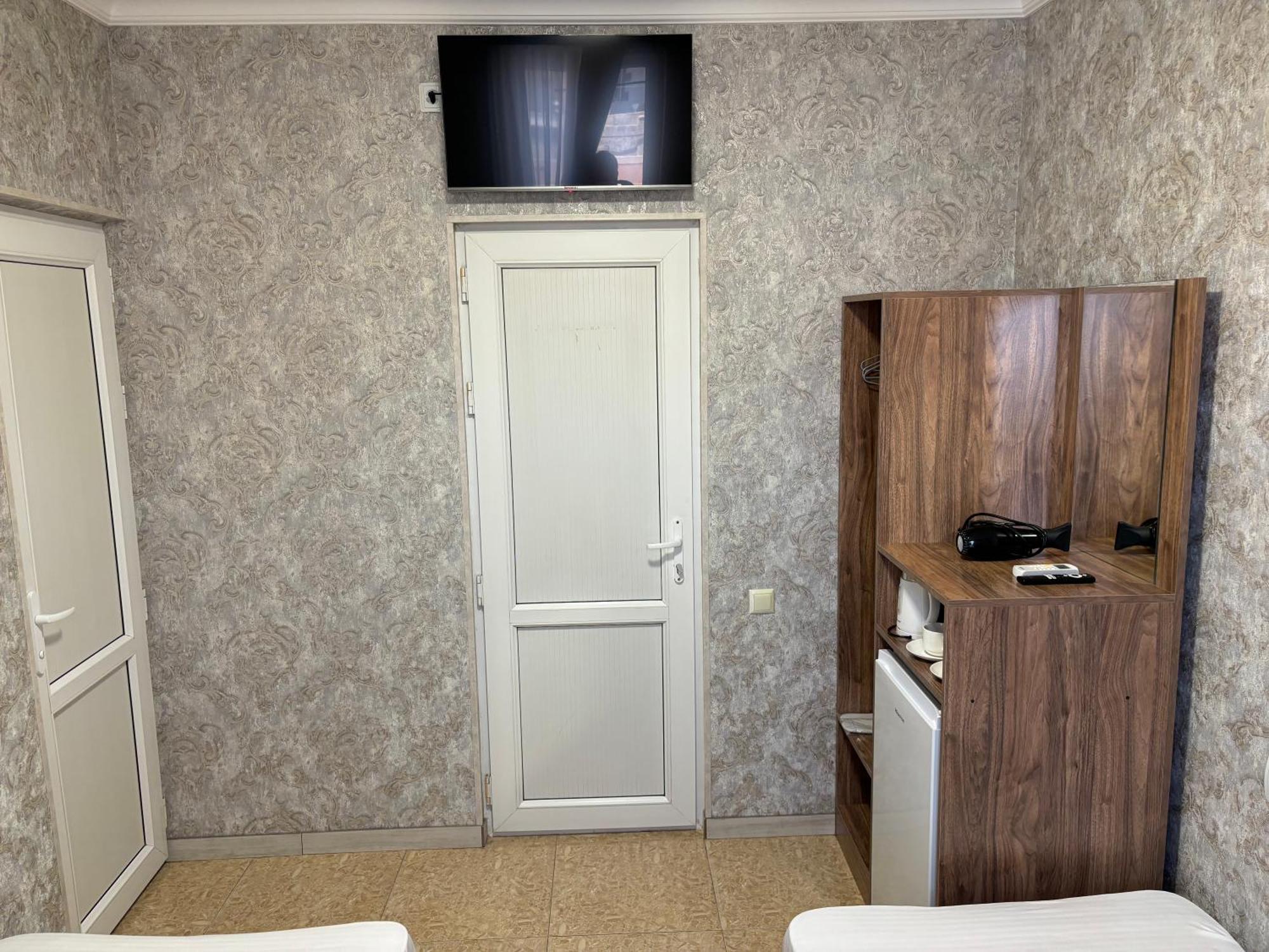 Styopa Hotel Jerevan Eksteriør billede