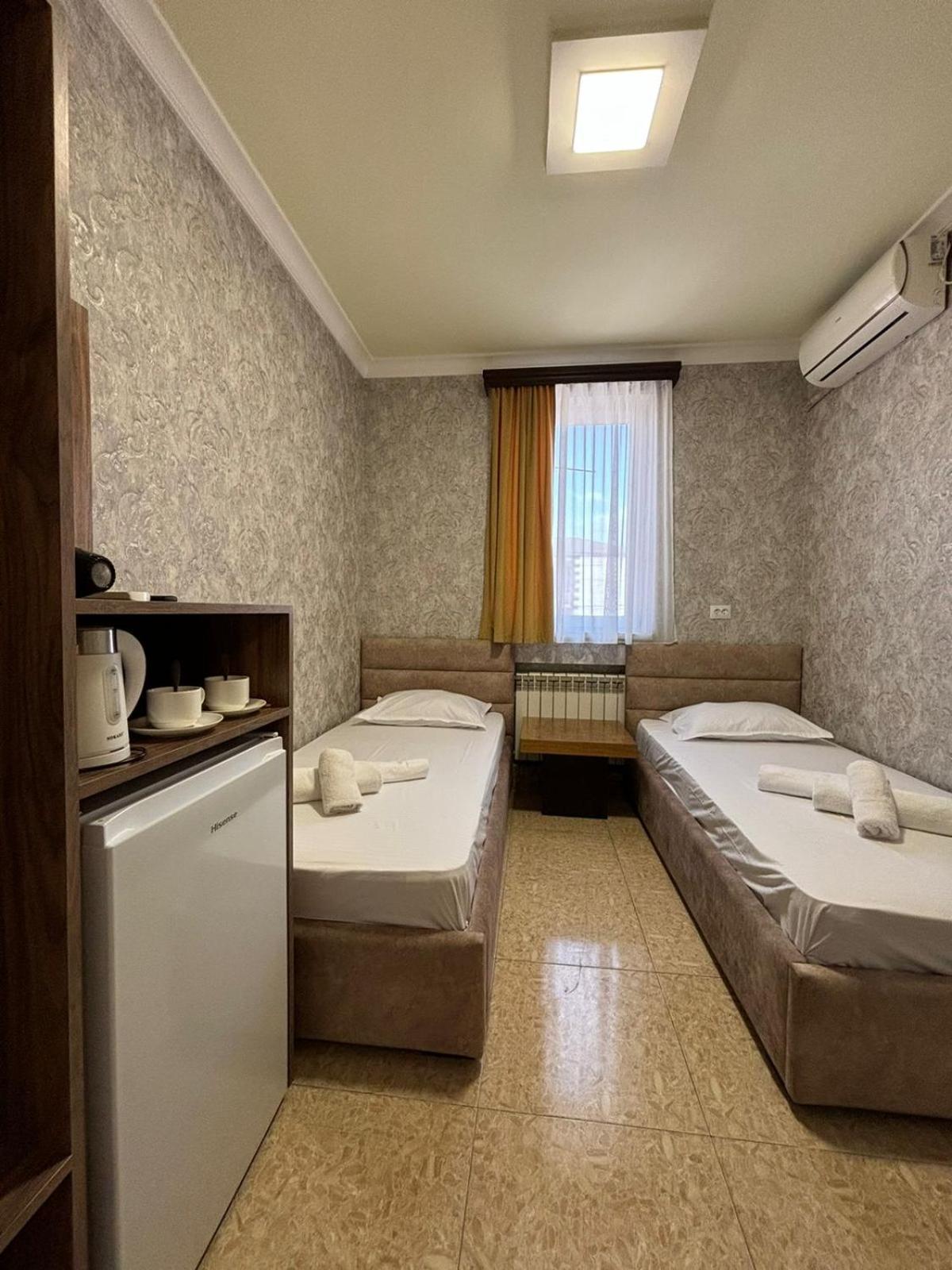 Styopa Hotel Jerevan Eksteriør billede
